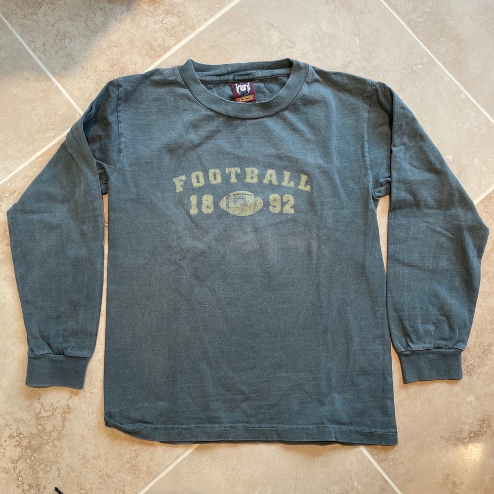UAS T SHIRT LONG SLEEVE GREEN DISTRESSED FOOTBALL  1892 cotton boys small NWOT